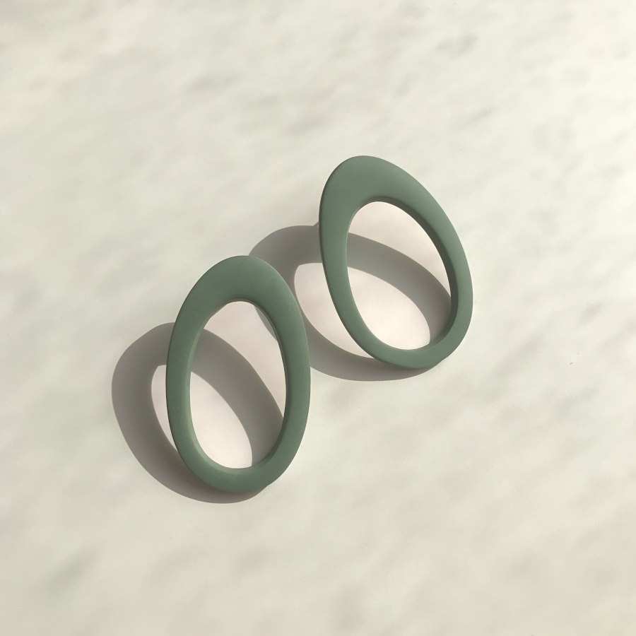 Boucles d'oreilles modernes eucalyptus Artapaon