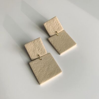 Boucles d'oreilles beige originales Artapaon