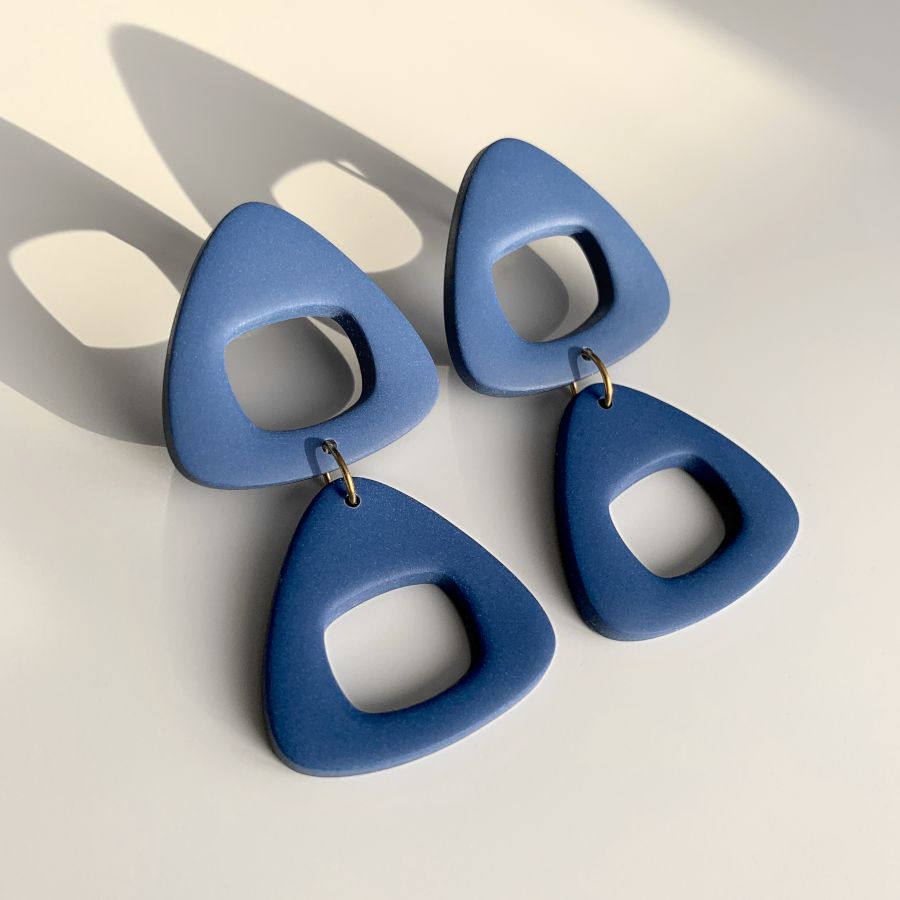 Longues boucles d'oreilles bleu océan Artapaon