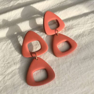 Longues boucles d'oreilles terracotta Artapaon