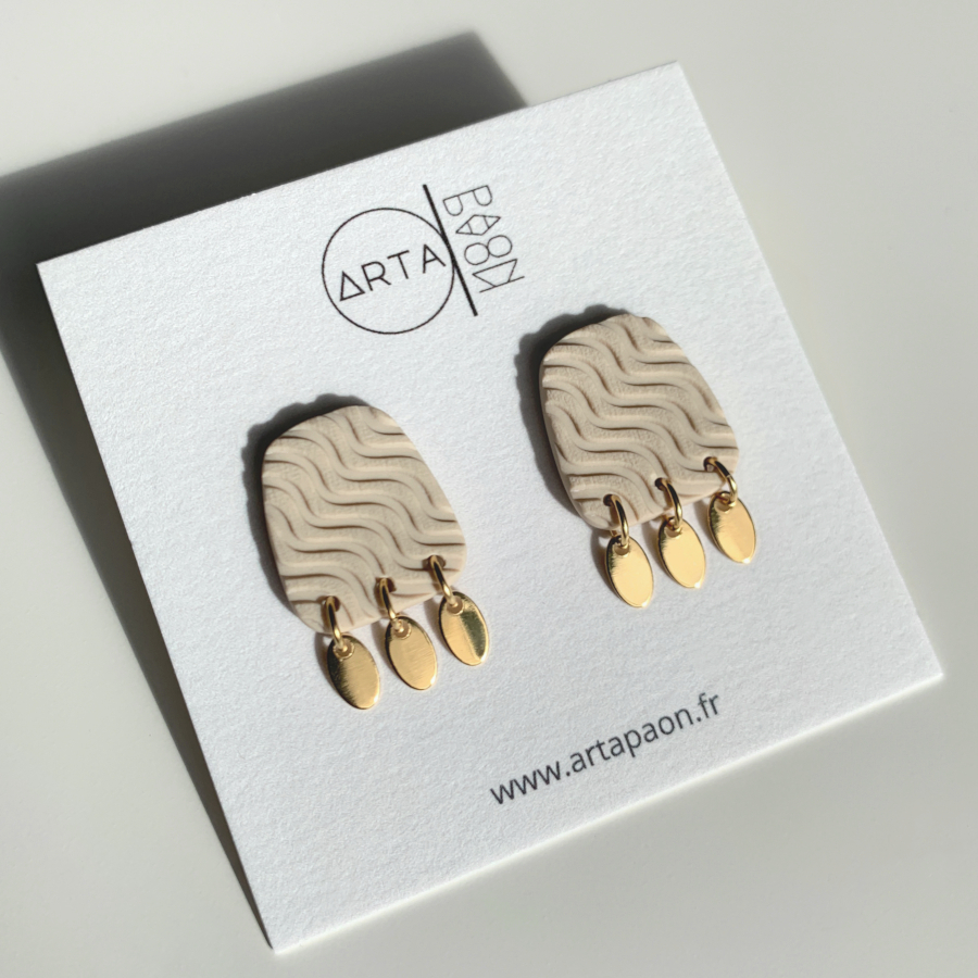 Boucles d'oreilles beige sable Artapaon