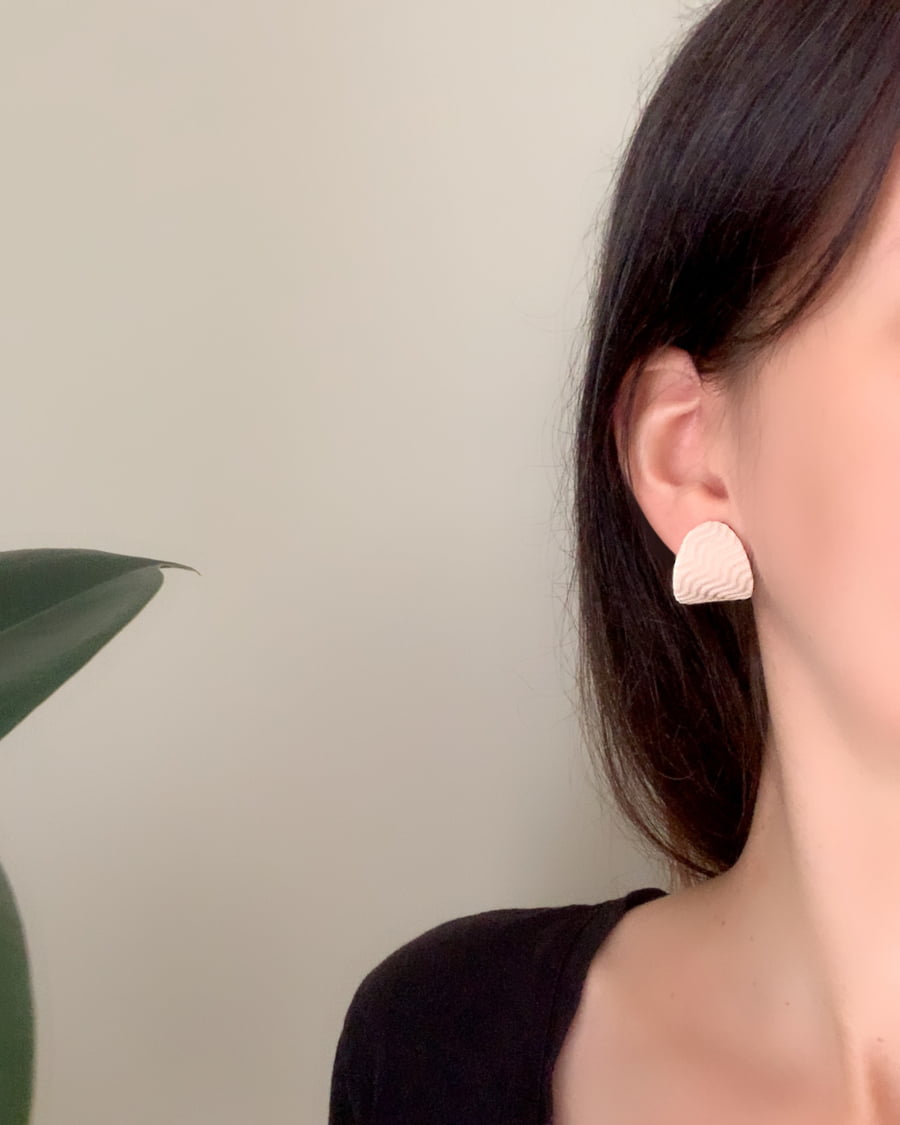 Boucles d’oreilles Éole - Nude – Image 2