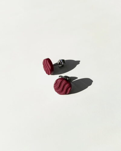 Boucles d'oreilles puces bordeaux Artapaon